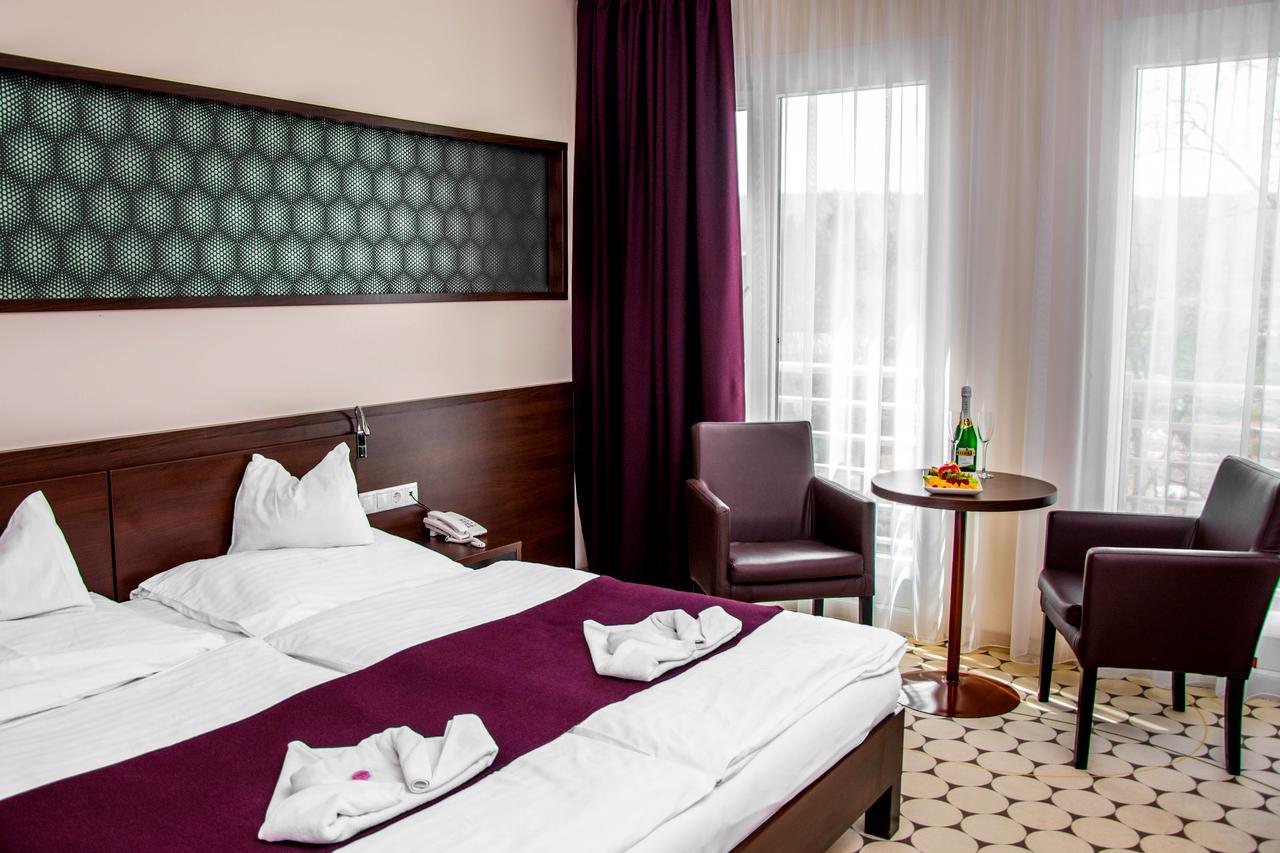 Hotel Aurora Miskolc Ngoại thất bức ảnh
